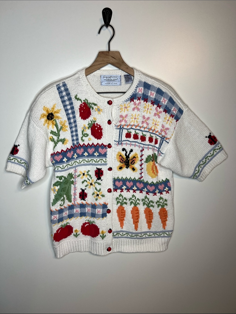 Vintage Northern Isles hand knitted cardigan